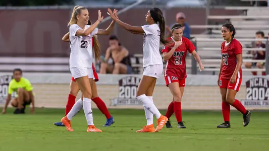 Asdis Halldorsdottir & Ally Watt vs. UNLV