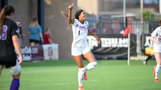 Ally Watt vs. ACU