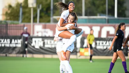 Ally Watt & Addie McCain vs. ACU