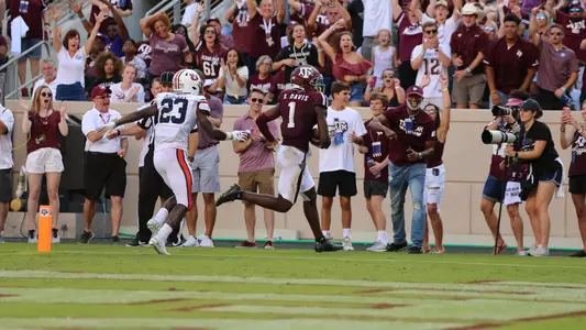 Quartney Davis vs. Auburn