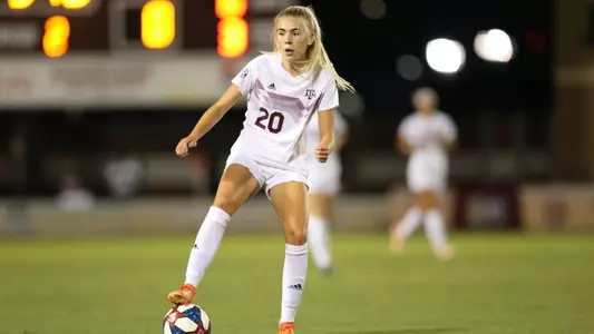 Asdis Halldorsdottir vs. Brown