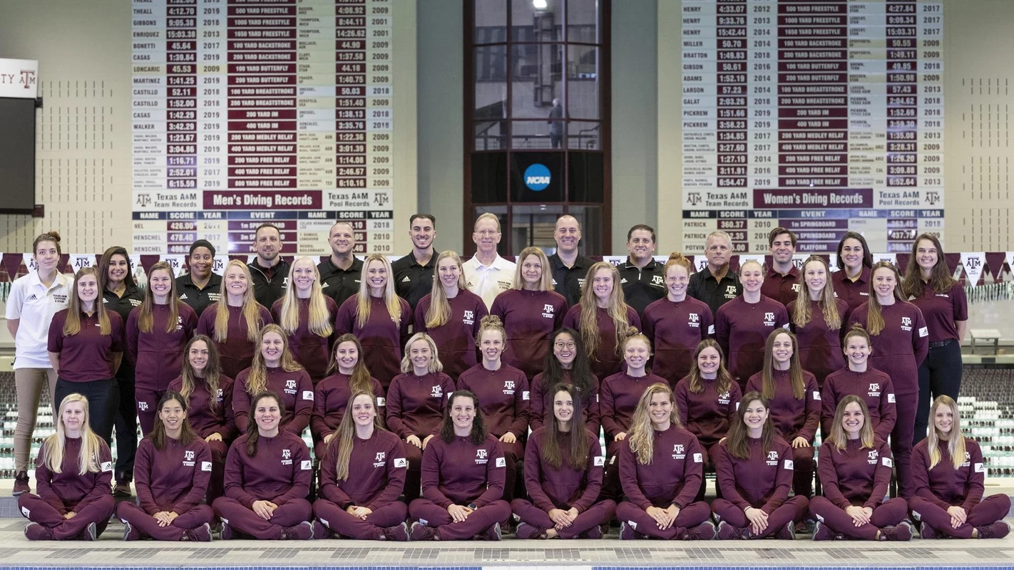 Women's 202 Team Photo