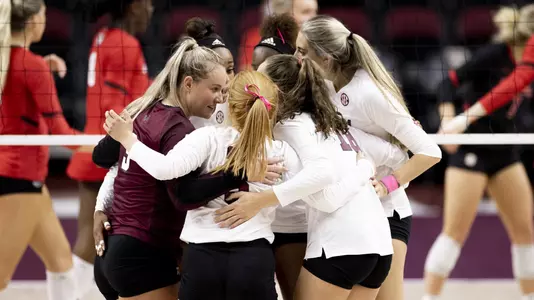 COLLEGE STATION, TX - 20211007 - Texas A&M Aggies Volleyball vs. Georgia Bulldogs