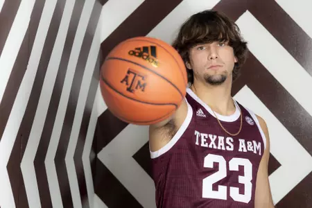 COLLEGE STATION, TX - July 14, 2021 - #24 Zach Walker of the Texas A&M Aggies during Men’s Basketball Photo Day in College Station, TX. Photo By Craig Bisacre/Texas A&M Athletics