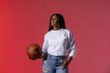 COLLEGE STATION, TX - September 28, 2021 -  Guard Keslynn Oxendine #25 of the Texas A&M Aggies during women’s’ basketball photo day in College Station, TX. Photo By Texas A&M Athletics