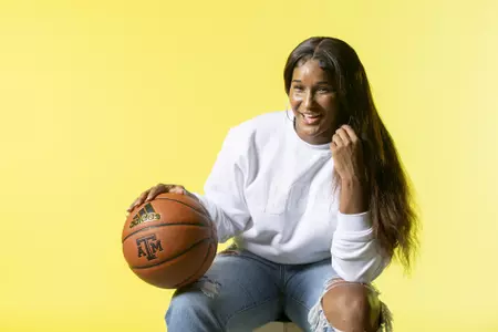 COLLEGE STATION, TX - September 28, 2021 -  Guard Keslynn Oxendine #25 of the Texas A&M Aggies during women’s’ basketball photo day in College Station, TX. Photo By Texas A&M Athletics