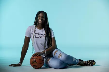 COLLEGE STATION, TX - September 28, 2021 -  Center Kenyal Perry #22 of the Texas A&M Aggies during women?s? basketball photo day in College Station, TX. Photo By Texas A&M Athletics