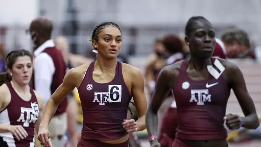 Athing Mu, Dominique Mustin