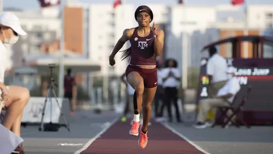 LaJarvia BrownCOLLEGE STATION, TX - 20210409 - Texas A&M Invitational