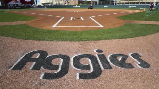 COLLEGE STATION, TX - 20210410 - Texas A&M Aggies Softball vs. Auburn Tigers