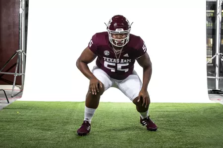 COLLEGE STATION, TX - July 27, 2021 - Offensive lineman Kenyon Green #55 of the Texas A&M Aggies during Texas A&M Aggies Football photo day in College Station, TX. Photo By Craig Bisacre/Texas A&M Athletics