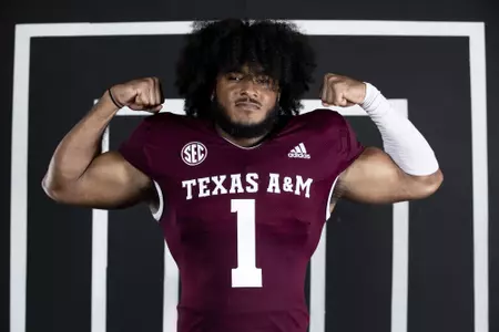 COLLEGE STATION, TX - July 28, 2021 - Linebacker Aaron Hansford #1 of the Texas A&M Aggies during Football Photo Day in College Station, TX. Photo By Olivia Treadwell/Texas A&M Athletics