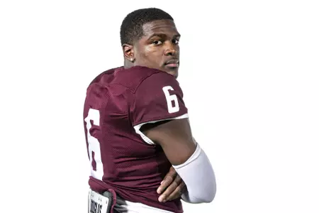 COLLEGE STATION, TX - July 29, 2021 - Running back Devon Achane #6 of the Texas A&M Aggies during Texas A&M Aggies Football Photo Day in The Studio at Kyle Field in College Station, TX. Photo By Texas A&M Athletics/Texas A&M Athletics