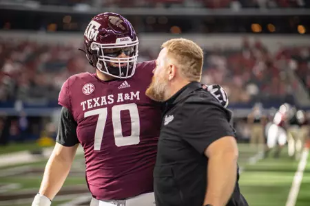 ARLINGTON, TX - September 24, 2022 - Offensive lineman Josh Bankhead #70 of the Texas A&M Aggies during the Football game between the Arkansas Razorbacks and the Texas A&M Aggies at AT&T Stadium in Arlington, TX. Photo By Craig Bisacre/Texas A&M Athletics