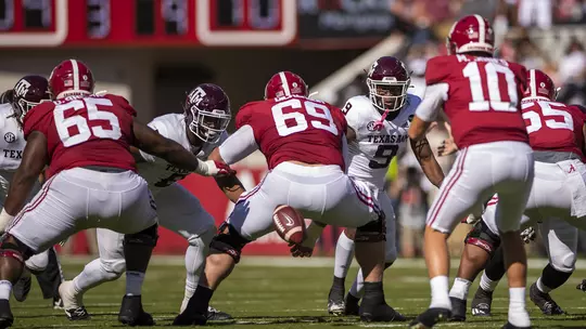 A&M vs Alabama offensive line