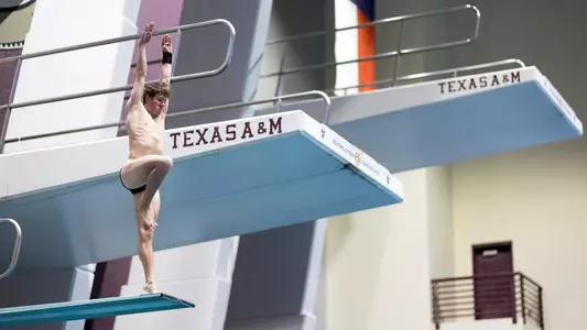 COLLEGE STATION, TX - November 04, 2022 - Rhett Hensley of the Texas A&M Aggies during the game between the TCU Horned Frogs and the Texas A&M Aggies at Rec Center Natatorium in College Station, TX. Photo By Ethan Mito/Texas A&M Athletics
