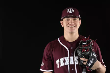 COLLEGE STATION, TX - January 12, 2022 - Infielder Kalae Harrison #4 of the Texas A&M Aggies during Texas A&M Aggies Baseball photo day in College Station, TX. Photo By Craig Bisacre/Texas A&M Athletics