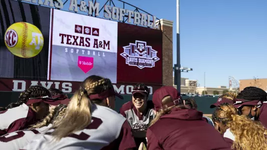 COLLEGE STATION, TX - 20220211 - Texas A&M Aggies Softball vs. Texas A&M Corpus Christi Islanders