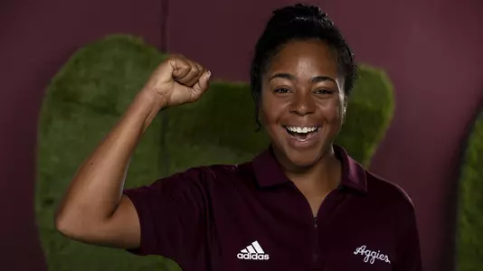 COLLEGE STATION, TX - August 26, 2021 - Zoe Slaughter of the Texas A&M Aggies during Women’s Golf Photo Day in College Station, TX. Photo By Kate Luffman/Texas A&M Athletics
