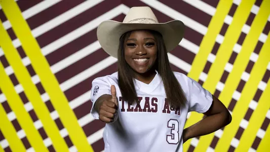 COLLEGE STATION, TX - 20220120 - Texas A&M Aggies Softball Photo Day
