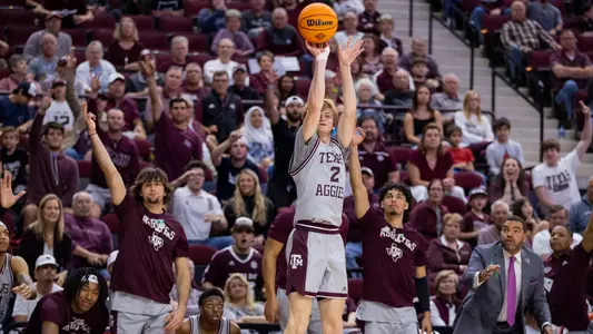 COLLEGE STATION, TX - March 19, 2022 - Guard Hayden Hefner #2 of the Texas A&M Aggies during the NIT Tournament game between the Oregon Ducks and the Texas A&M Aggies at Reed Arena in College Station, TX. Photo By Craig Bisacre/Texas A&M Athletics