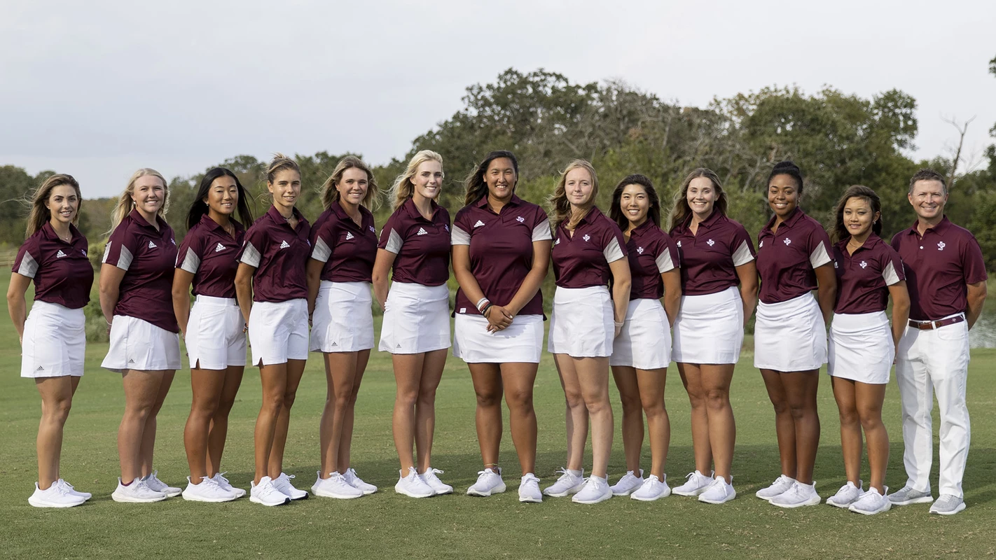 2021-22 Women's Golf Team Photo