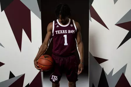 COLLEGE STATION, TX - July 20, 2022 - Khalen Robinson during Texas A&M Aggies Men's Basketball photo day in College Station, TX. Photo By Kate Luffman/Texas A&M Athletics