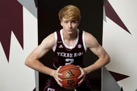 COLLEGE STATION, TX - July 20, 2022 - Hayden Hefner during Texas A&M Aggies Men's Basketball photo day in College Station, TX. Photo By Kate Luffman/Texas A&M Athletics