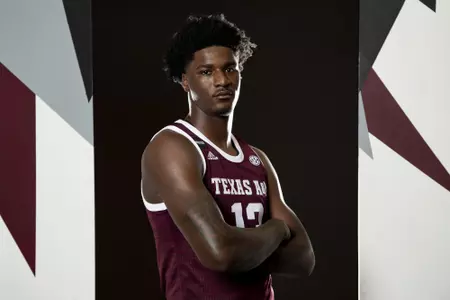 COLLEGE STATION, TX - July 20, 2022 - Solomon Washington during Texas A&M Aggies Men's Basketball photo day in College Station, TX. Photo By Kate Luffman/Texas A&M Athletics