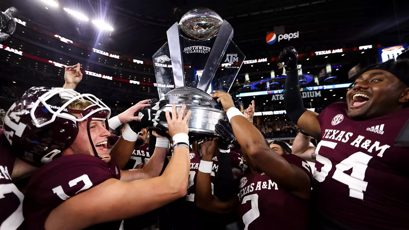 ARLINGTON, TX - September 24, 2022 - Texas A&M Aggies Football Team during the game between the Arkansas Razorbacks and the Texas A&M Aggies at AT&T Stadium in Arlington, Texas. Photo By Brendall O'Banon/Texas A&M Athletics