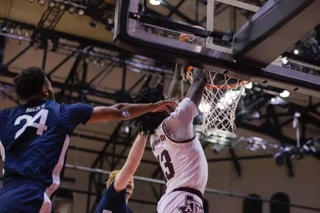 KISSIMMEE, FL - November 23, 2023 - Forward Solomon Washington #13 of the Texas A&M Aggies during the game between the Penn State Nittany Lions and the Texas A&M Aggies at State Farm Field House at ESPN Wide World of Sports Complex in Kissimmee, FL. Photo By Craig Bisacre/Texas A&M Athletics
