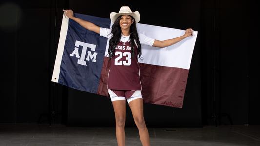 COLLEGE STATION, TX - October 20, 2023 - During recruiting visit in College Station, TX. Photo By Ethan Mito/Texas A&M Athletics