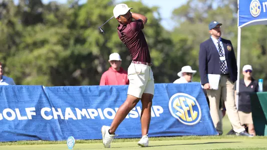Phichaksn Maichon tees off in the final round of stroke play at the SEC Championship