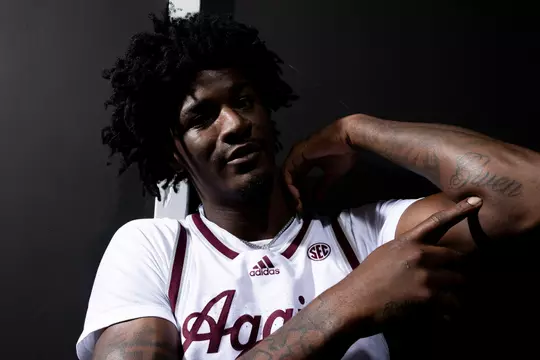 COLLEGE STATION, TX - July 26, 2023 - Forward Solomon Washington #13 of the Texas A&M Aggies during the Texas A&M Aggies Men's Basketball photo day in College Station, TX. Photo By Aiden Shertzer/Texas A&M Athletics