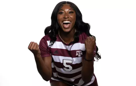 COLLEGE STATION, TX - July 20, 2023 - Forward MaKhiya McDonald #5 of the Texas A&M Aggies during Texas A&M Aggies Soccer photo day in College Station, TX. Photo By Ethan Mito/Texas A&M Athletics