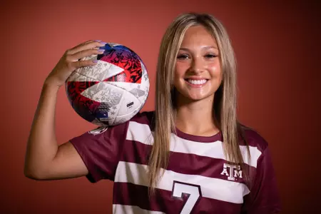 COLLEGE STATION, TX - July 20, 2023 - Midfielder Sydney Becerra #7 of the Texas A&M Aggies during Texas A&M Aggies Soccer photo day in College Station, TX. Photo By Evan Pilat/Texas A&M Athletics