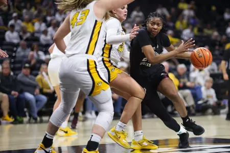 COLUMBIA, MO - January 25, 2024 - Guard Sahara Jones #24 of the Texas A&M Aggies during the game between the Missouri Tigers and the Texas A&M Aggies at Mizzou Arena in Columbia, MO. Photo By Ethan Mito/Texas A&M Athletics