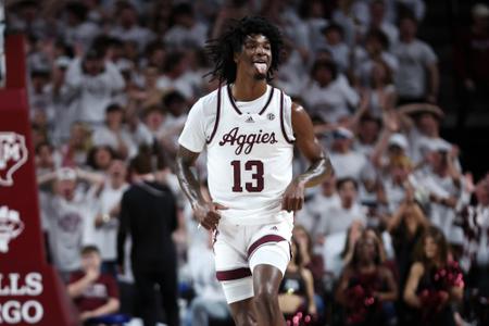 COLLEGE STATION, TX - February 10, 2024 - Forward Solomon Washington #13 of the Texas A&M Aggies during the game between the Tennessee Volunteers and the Texas A&M Aggies at Reed Arena in College Station, TX. Photo By Craig Bisacre/Texas A&M Athletics

