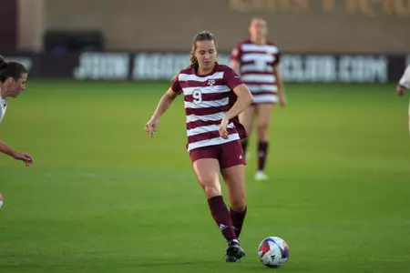 COLLEGE STATION, TX - March 03, 2024 - Midfielder Taylor Pounds #9 of the Texas A&M Aggies during the game between the Houston Cougars and the Texas A&M Aggies at Ellis Field in College Station, TX. Photo By Julianne Shivers/Texas A&M Athletics