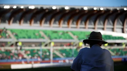 Pat Henry Spectating