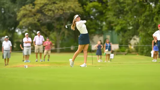Adela Cernousek plays her shot on the eighth hole during the quarterfinals of the 2024 U.S. Women's Amateur at Southern Hills Country Club in Tulsa, Okla. on Friday, Aug. 9, 2024. (Kathryn Riley/USGA)