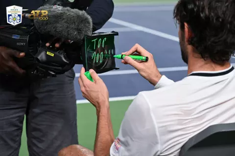 Media wall image