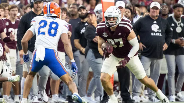 COLLEGE STATION, TX - October 11, 2025 - Tight end Nate Boerkircher #87 of the Texas A&M Aggies during the game between the Florida Gators and the Texas A&M Aggies at Kyle Field in College Station, TX. Photo By Ethan Mito/Texas A&M Athletics