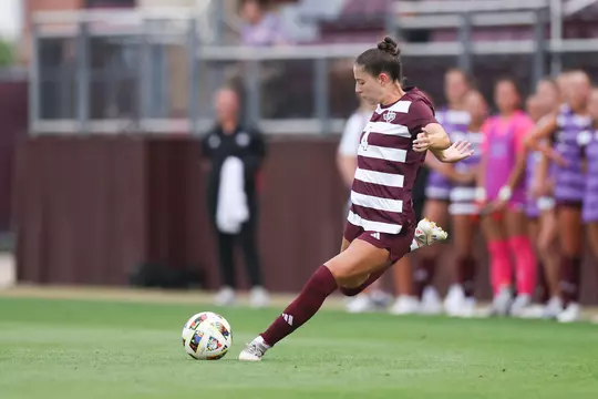 Isabella Yakel fixes to uncork a free kick