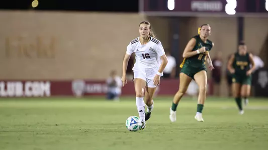 Trinity Buchanan ranges the midfield against Baylor