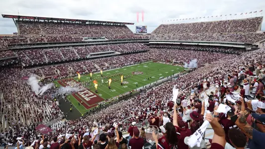 COLLEGE STATION, TX - September 06, 2025 - Run Out during the game between the Utah State Aggies and the Texas A&M Aggies at Kyle Field in College Station, TX. Photo By Zoie Joslin/Texas A&M Athletics