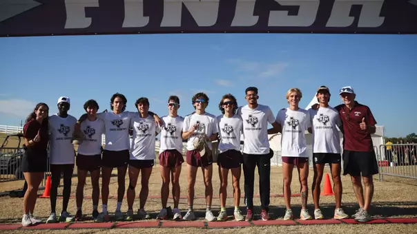 COLLEGE STATION, TX - October 17, 2025 - The Texas A&M Aggies Cross Country Team during the Arturo Barrios Invitational at Watts Cross Country Course in College Station, TX. Photo By Sydney Stevenson/Texas A&M Athletics