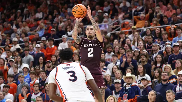 Aggies Escape Auburn with a 90-88 Victory