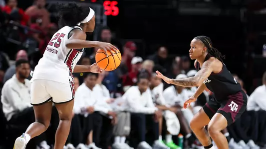 COLLEGE STATION, TX - February 02, 2026 - Guard Ny'Ceara Pryor #1 of the Texas A&M Aggies during the game between the South Carolina Gamecocks and the Texas A&M Aggies at Reed Arena in College Station, TX. Photo By Zoie Joslin/Texas A&M Athletics