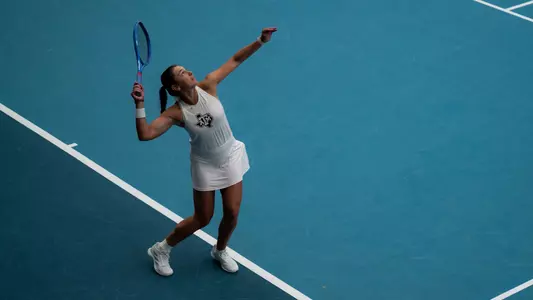 Mia Kupres serves at ITA National Team Indoors